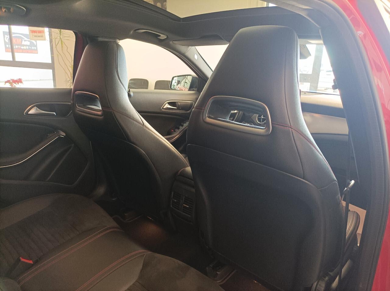 Mercedes GLA 180 AMG PREMIUM NEOPATENTATI