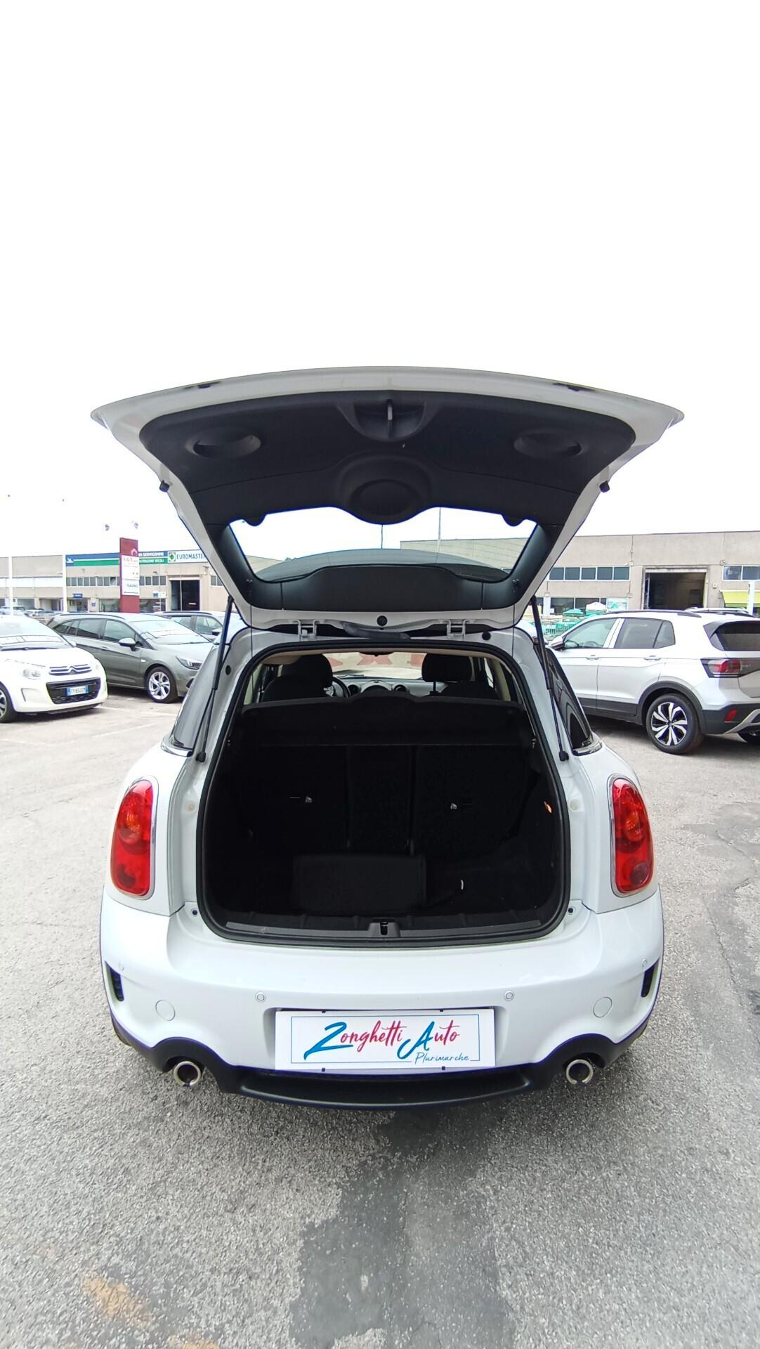 MINI COOPER D COUNTRYMAN 2.0 TDI 4X4 AUT.