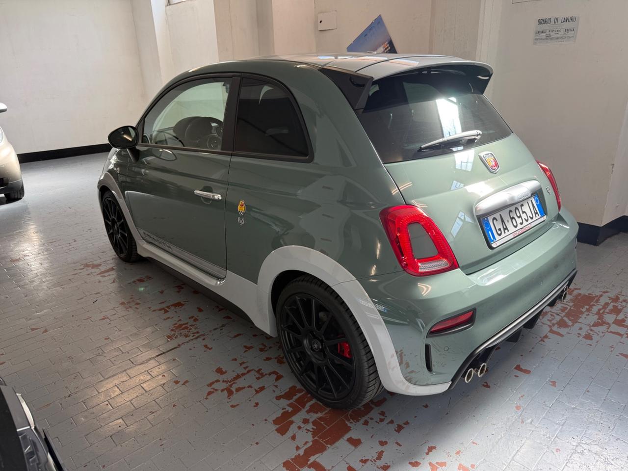 Abarth 695 1.4 Turbo T-Jet 180 CV 70°