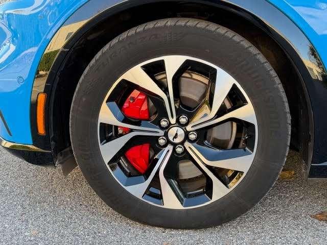 Ford Mustang Mach-E standard range Premium awd 269cv auto TETTO IVA!!!