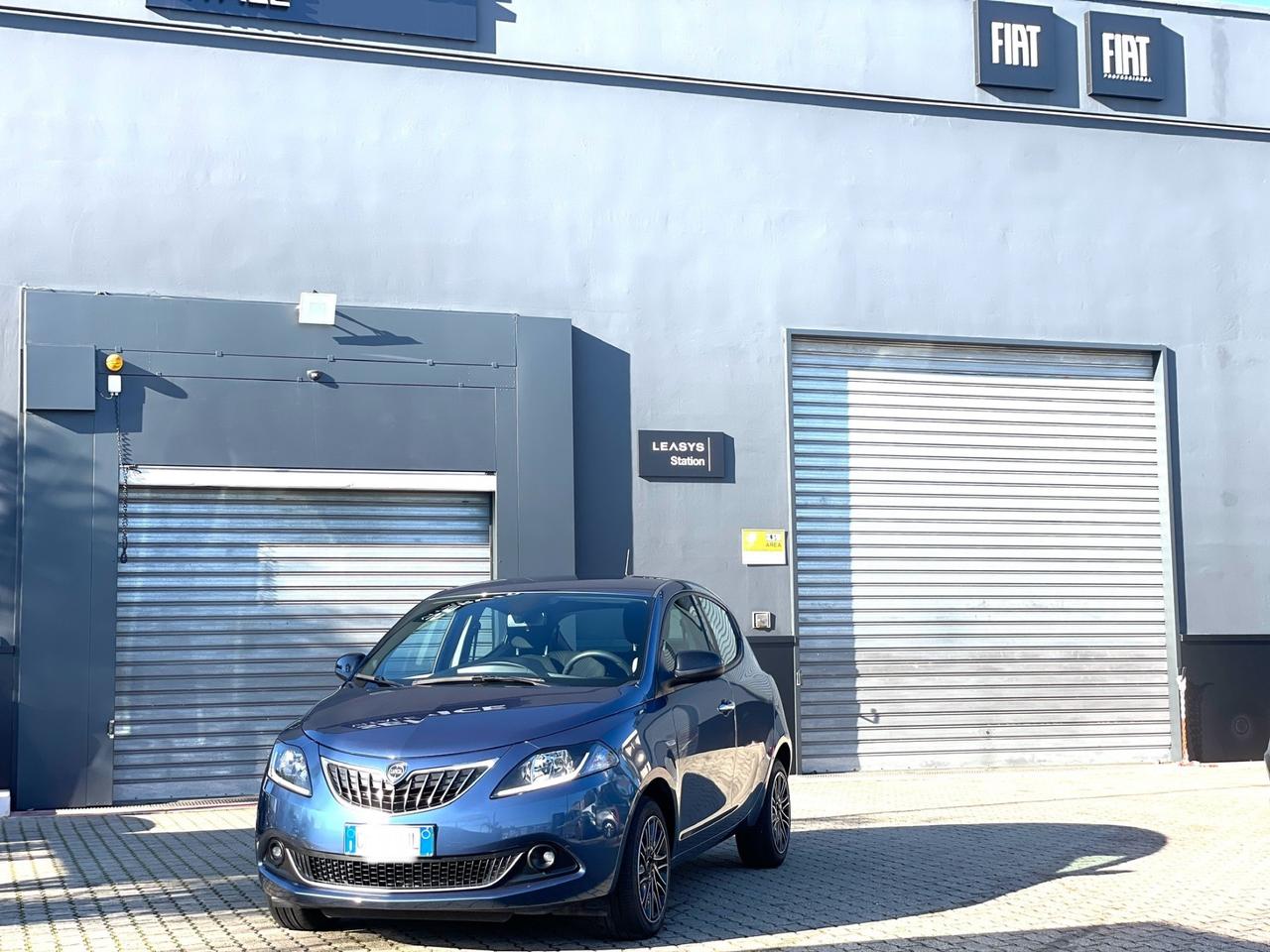 Lancia Ypsilon 1.0 2023 solo 45000km garanzia Lancia 2028