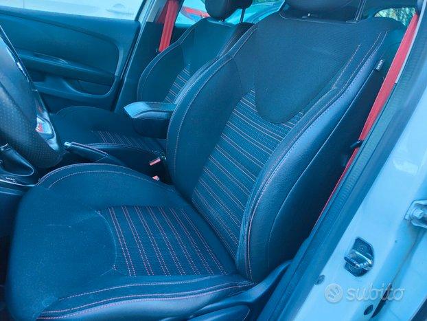 Renault Clio TCe 220CV EDC 5 porte Energy R.S.
