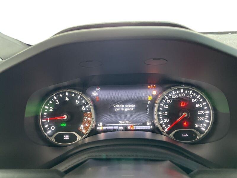 Jeep Renegade 2019 1.5 turbo t4 mhev Limited 2wd 130cv dct