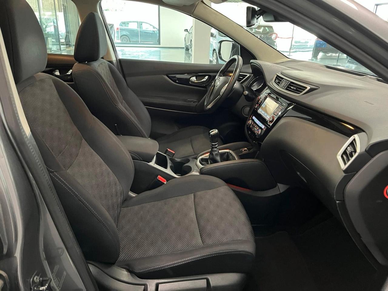 Nissan Qashqai 1.5 dCi Visia