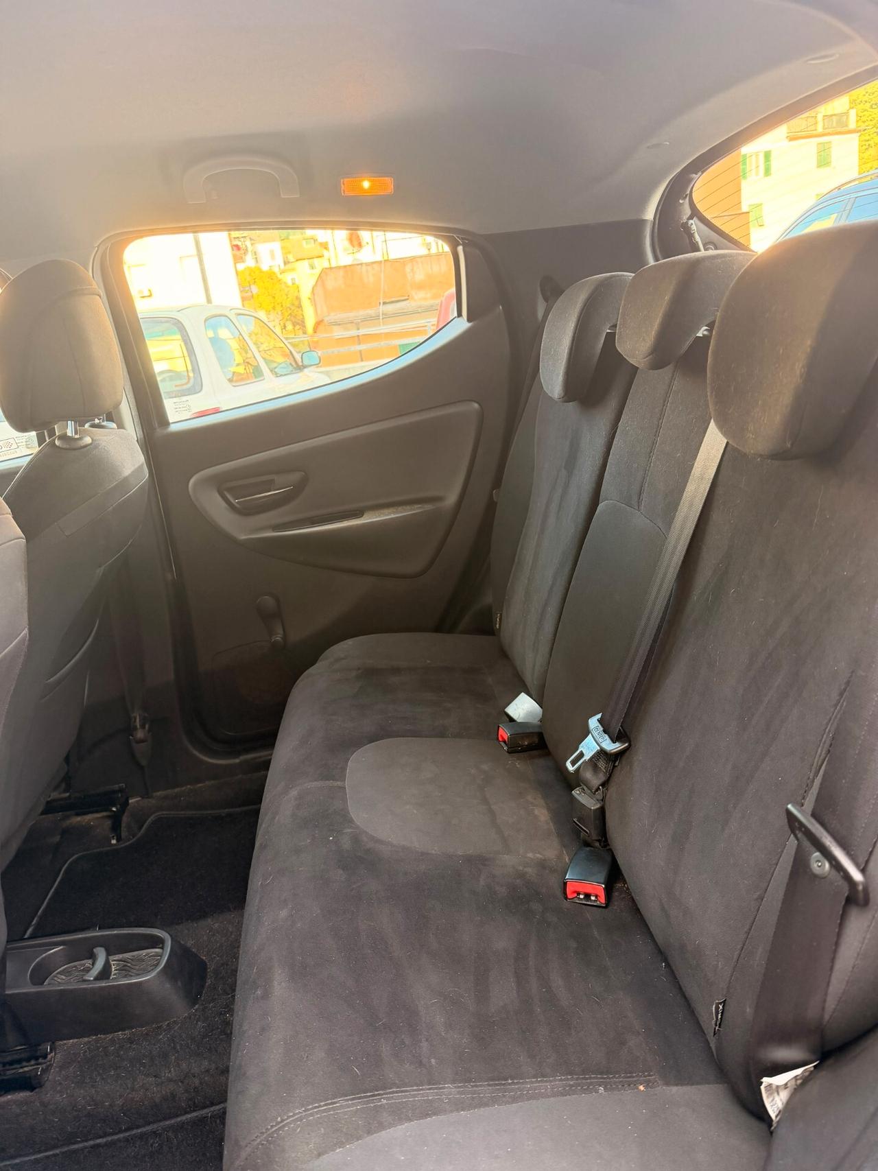 Lancia Ypsilon 1.2 69 CV 5 porte S&S Platinum