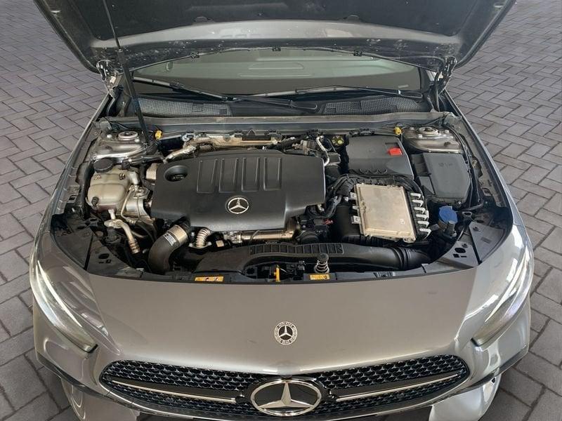 Mercedes-Benz Classe A A 180 d Automatic 4p. Advanced Plus AMG Line
