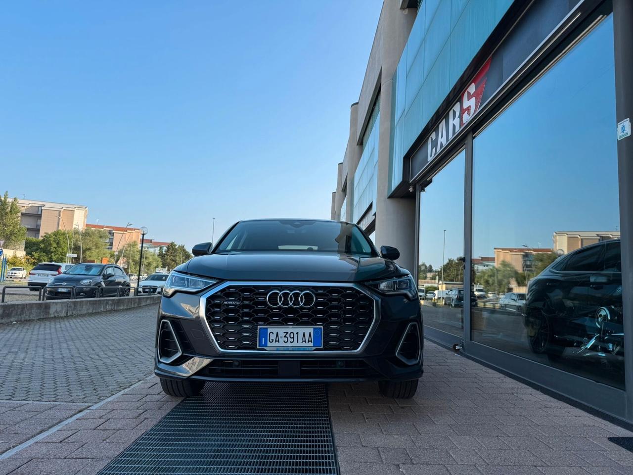 Audi Q3 SPORTBACK S LINE