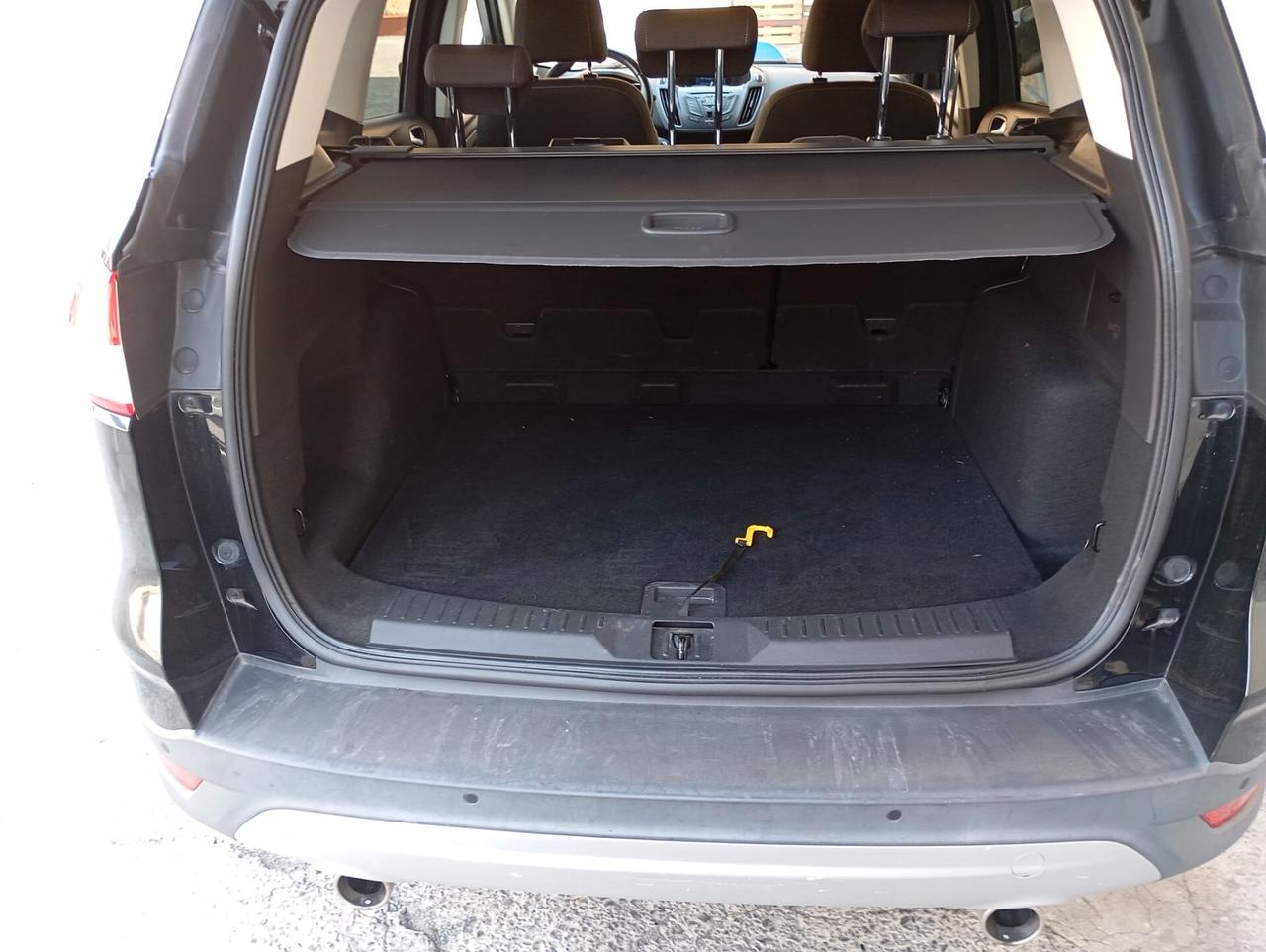 Ford Kuga - Buona neopatentati - 2015