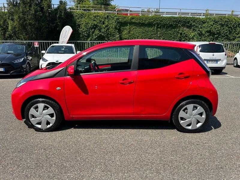 Toyota Aygo 1.0 VVT-i x-play