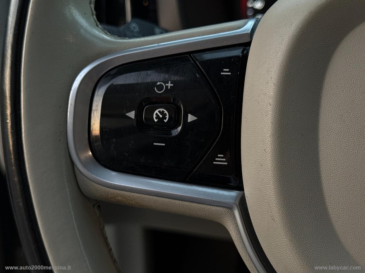 VOLVO XC60 B4 AWD GEARTRONIC INSCRIPTION