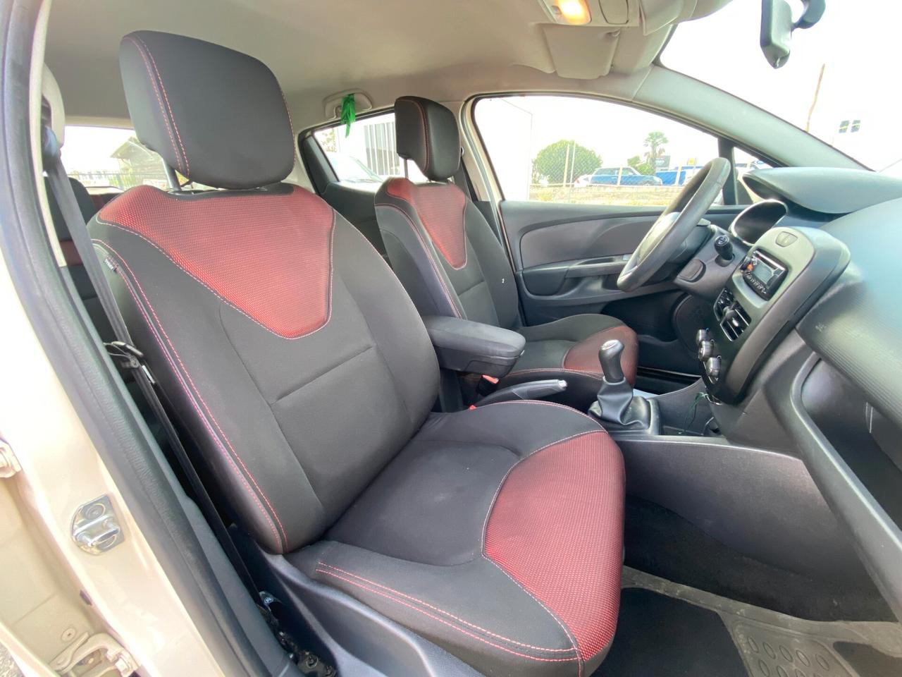 RENAULT Clio 1.2 Benzina 75cv NEOPAT. GARANTITA