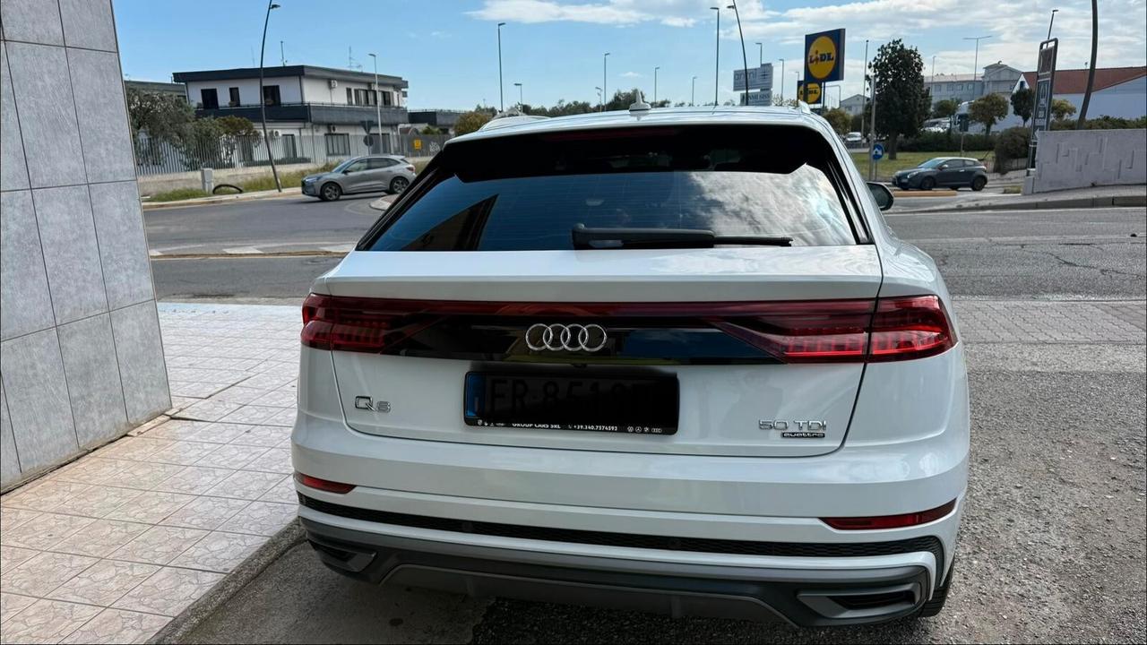 Audi Q8 50 TDI 286 CV quattro tiptronic Sport