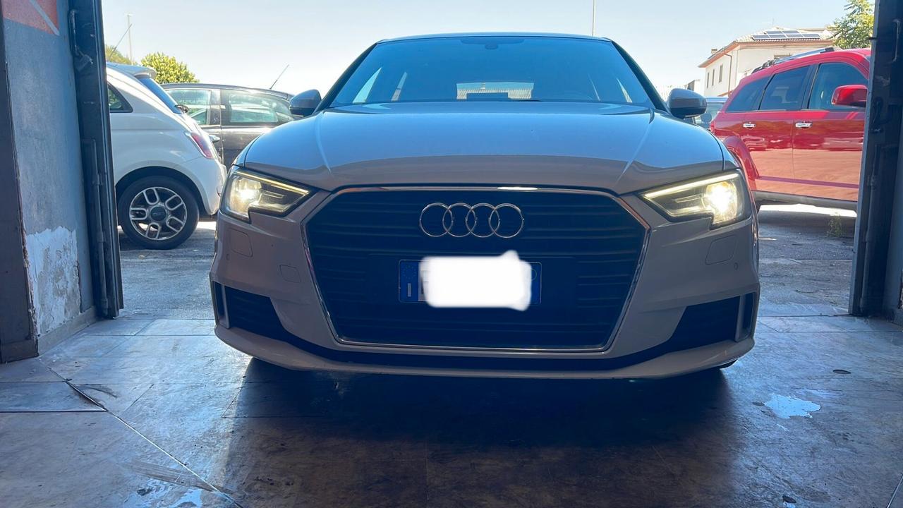Audi A3 SPB 1.6 TDI 116 CV Design