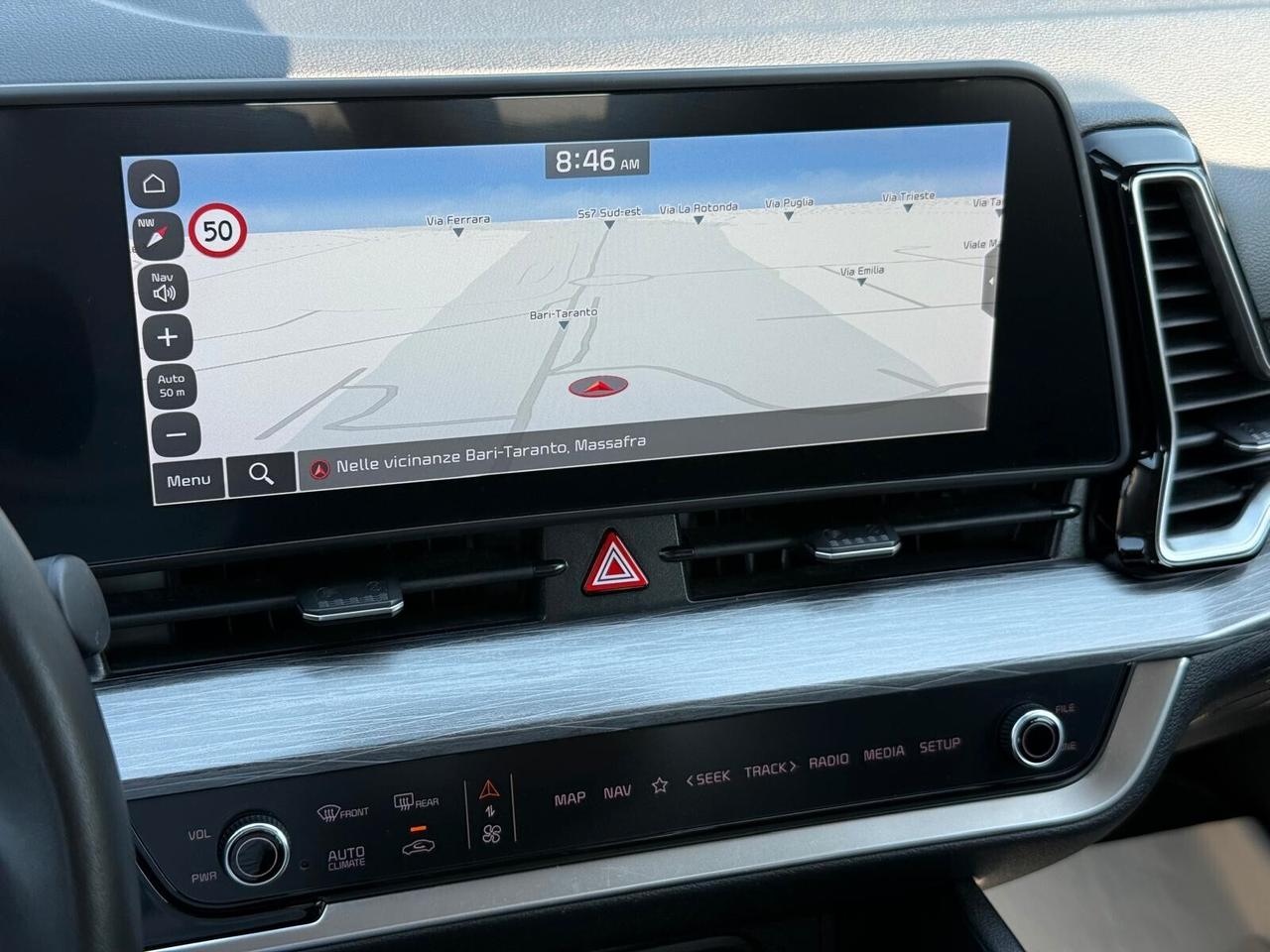 Nuova Kia Sportage 1.6 CRDi Ibrida DCT Business Line