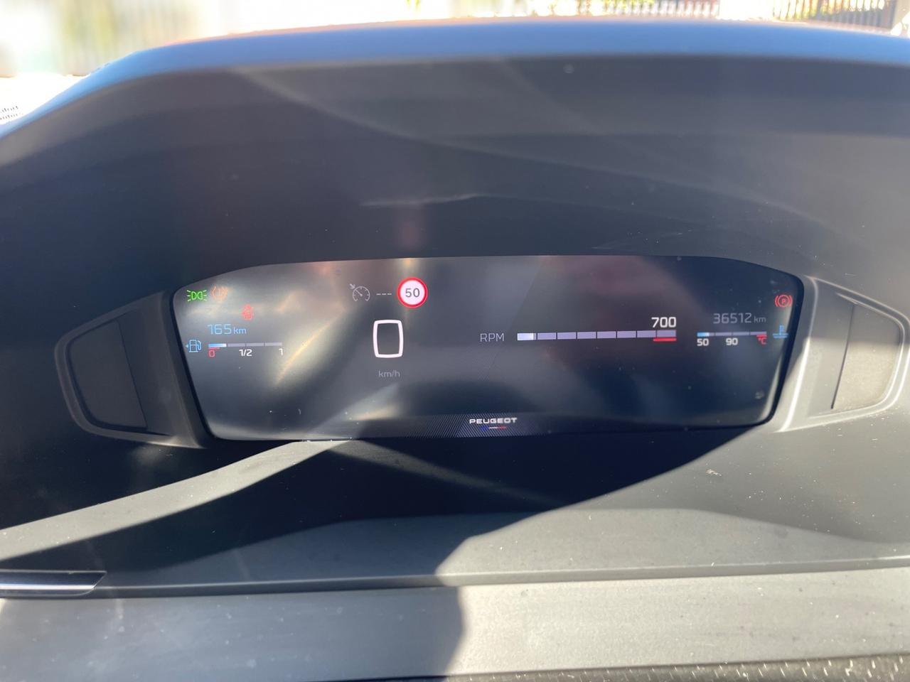 Peugeot 2008 PureTech 100 S&S Allure