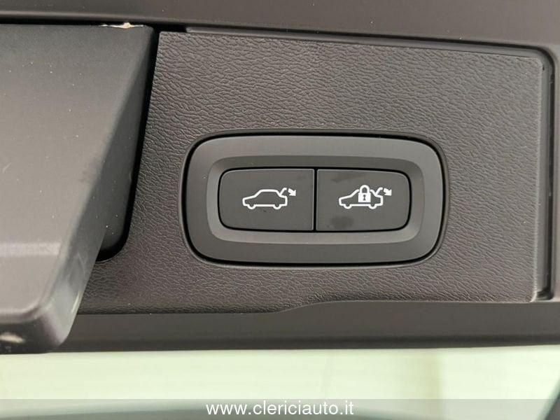 Volvo XC60 B4 (d) automatico Core
