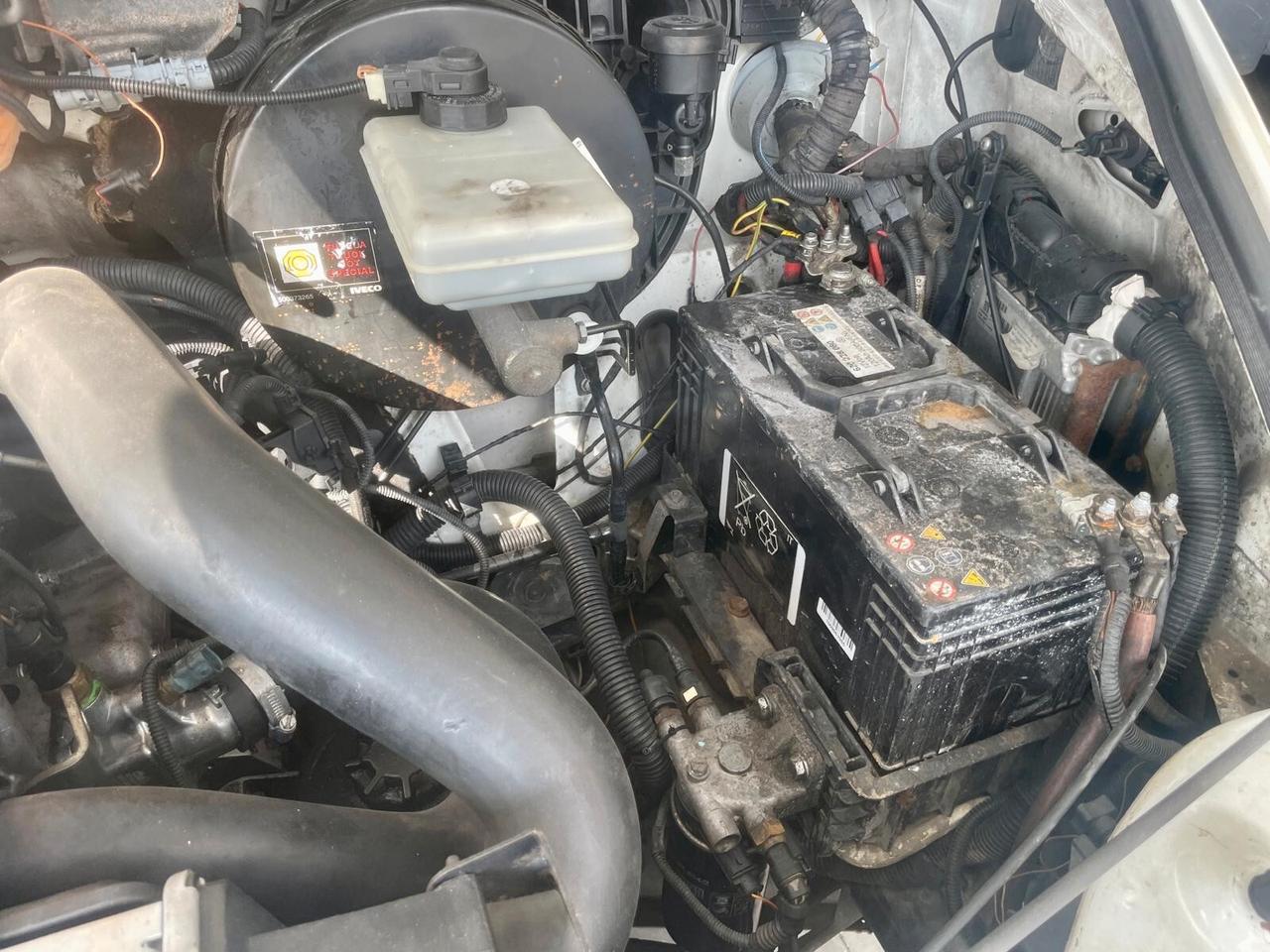 Iveco Daily 35c14 - RIBALTABILE TRILATERALE - MOTORE ROTTO NON MARCIANTE