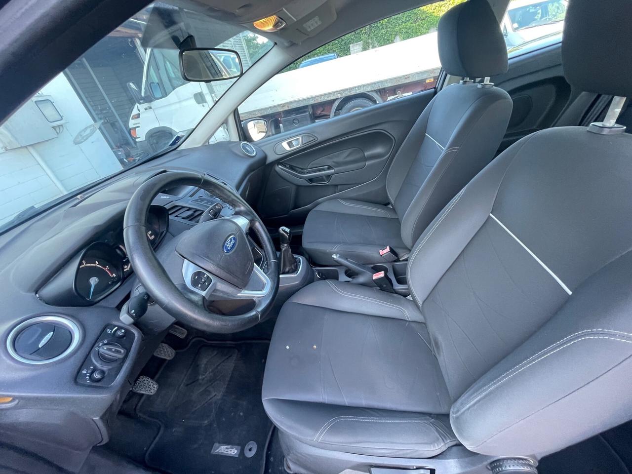 Ford Fiesta 1.2 60CV 3 porte Titanium