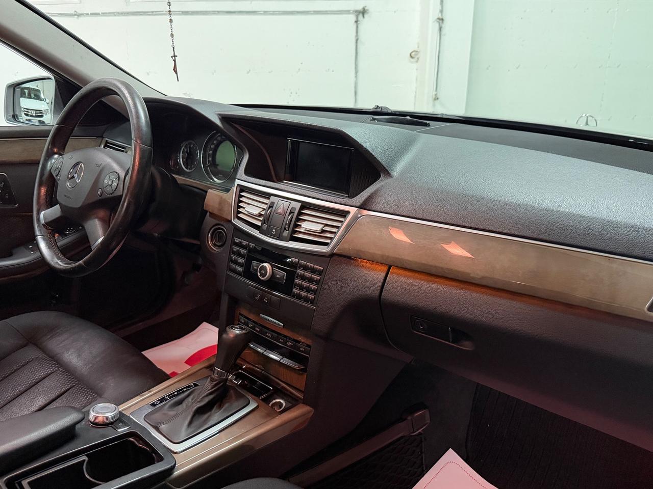 Mercedes-benz E 250 CDI BlueEFFICIENCY Elegance