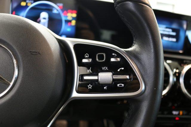 MERCEDES-BENZ A 180 Automatic Sport