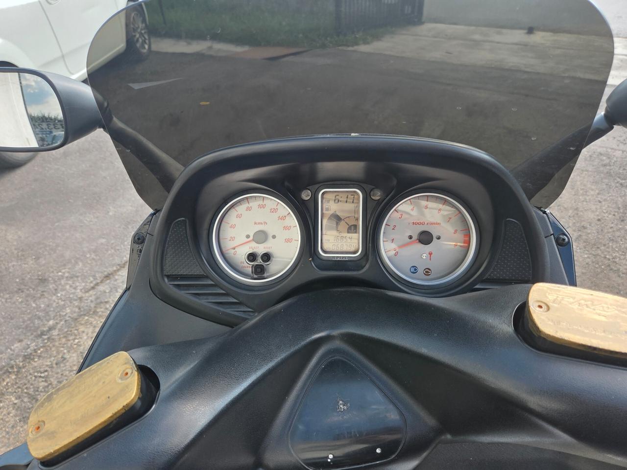 Tmax 500 iniezione