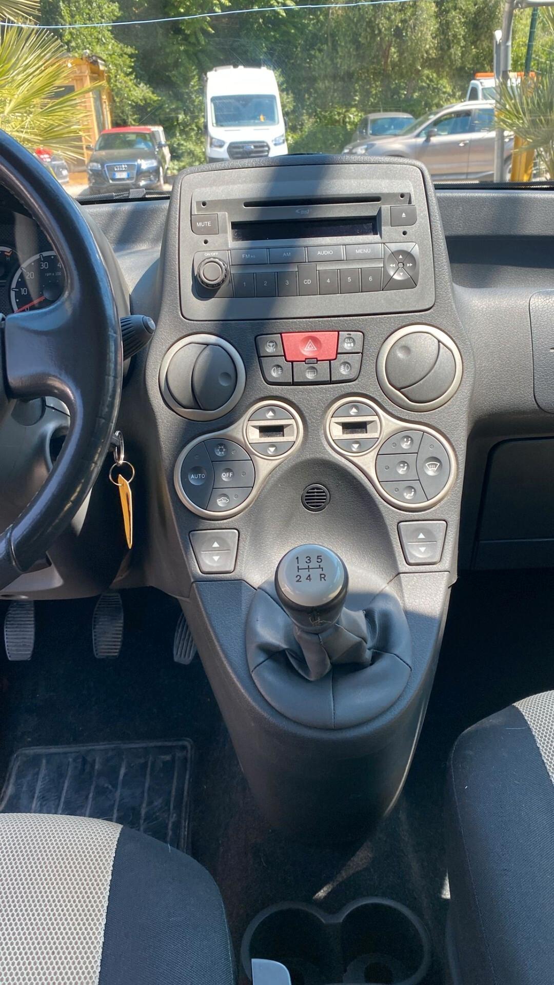 Fiat Panda 1.3 MJT 16V DPF 4x4 Cross