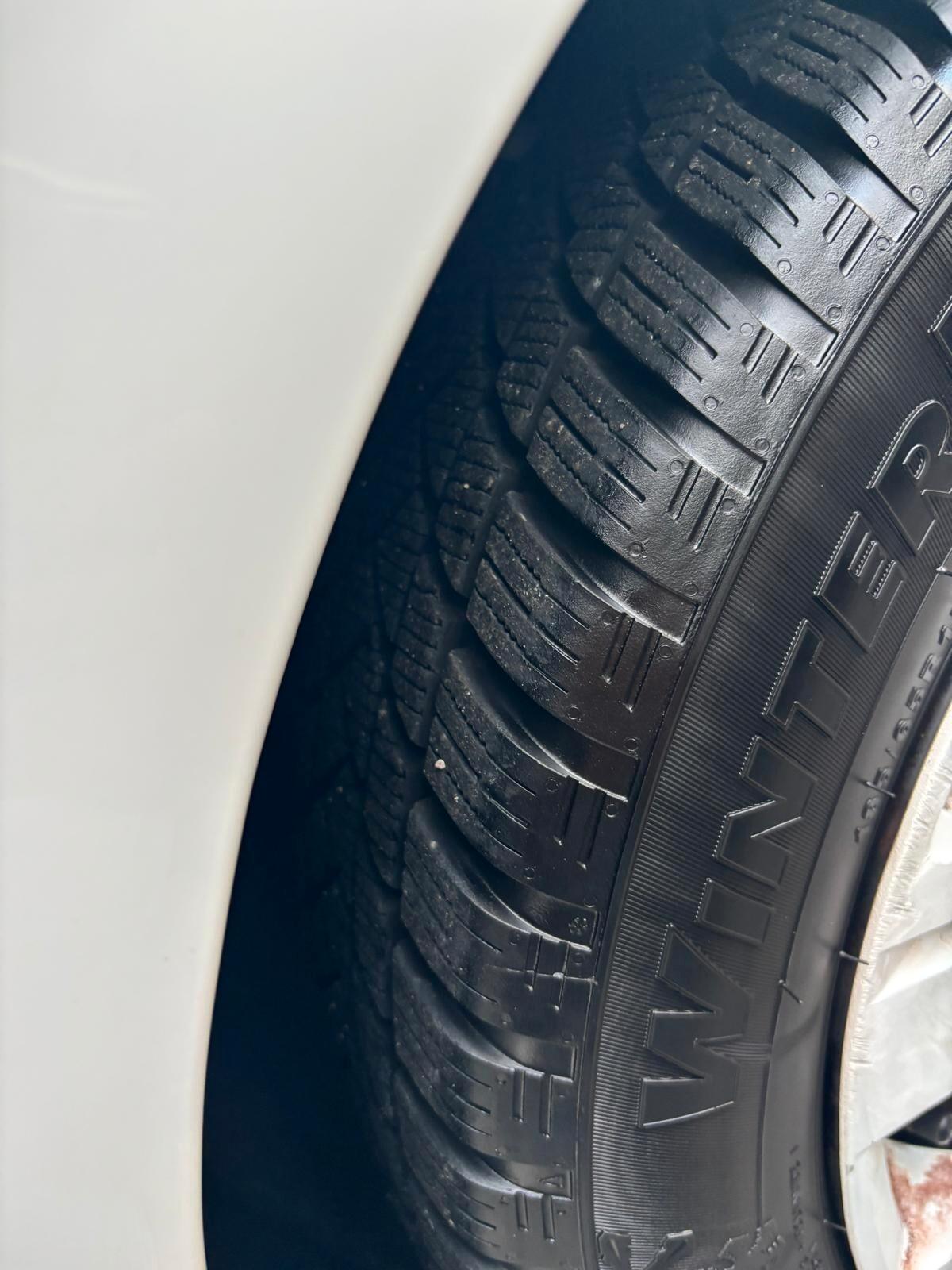 Peugeot 208 1.4 HDi 68 CV 5 porte Active