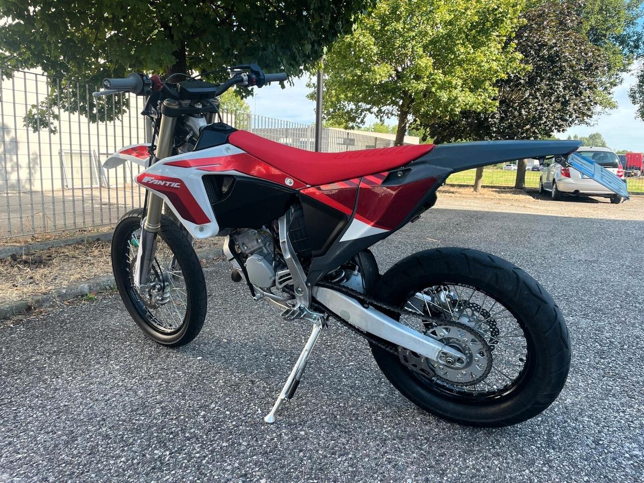 Fantic Motor XE 125