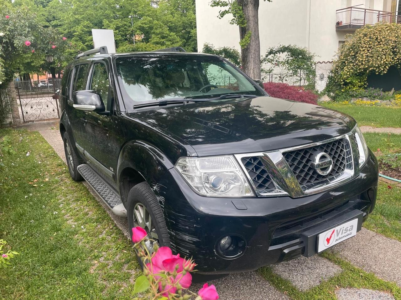 Nissan Pathfinder 3.0 dCi LE V6