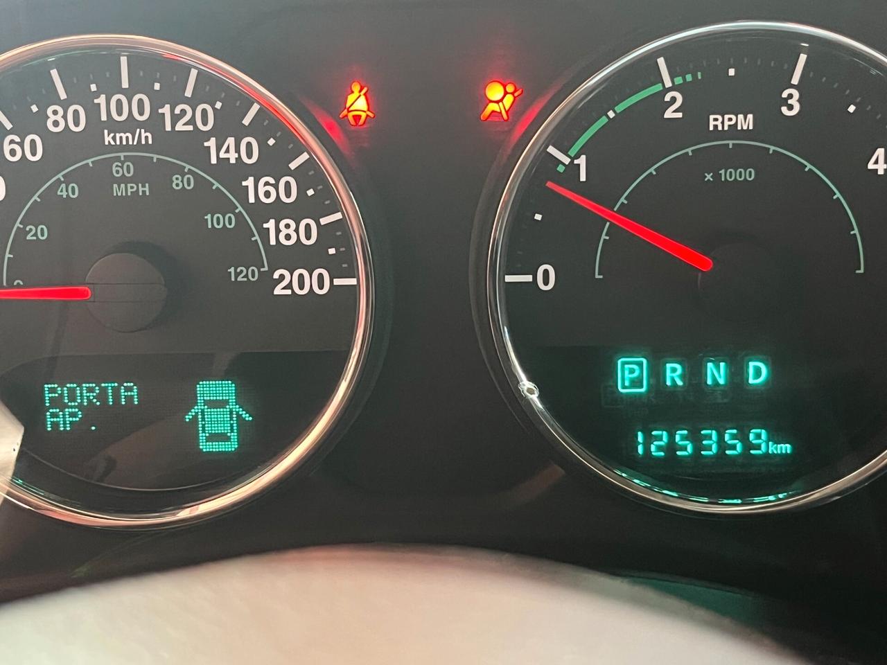 Jeep Wrangler Unlimited 2.8 CRD DPF Sahara Auto