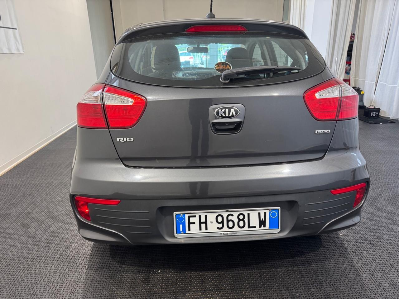 Kia Rio 1.1 CRDi 5p. Cool
