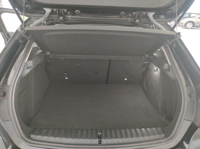 BMW Serie 1 (F40) - 118d 5p. Business Advantage