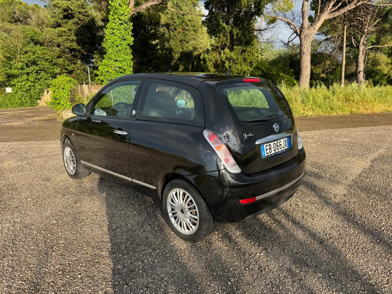 Lancia Ypsilon 1.4 Platino Ecochic GPL