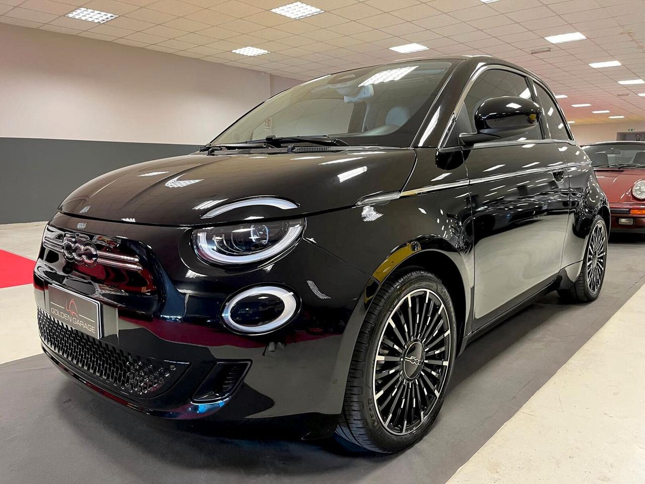 Fiat 500 La Prima Berlina 23,65 kWh