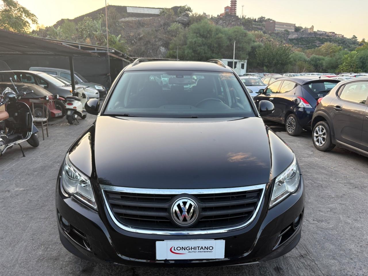 Volkswagen Tiguan 2.0 16V TDI DPF tiptronic Track & Field (28°)