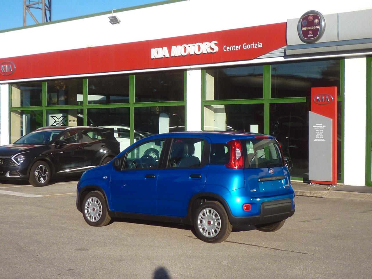 FIAT Panda 1.0 Hybrid 70 CV KM0 AZZURRO MET. 2024