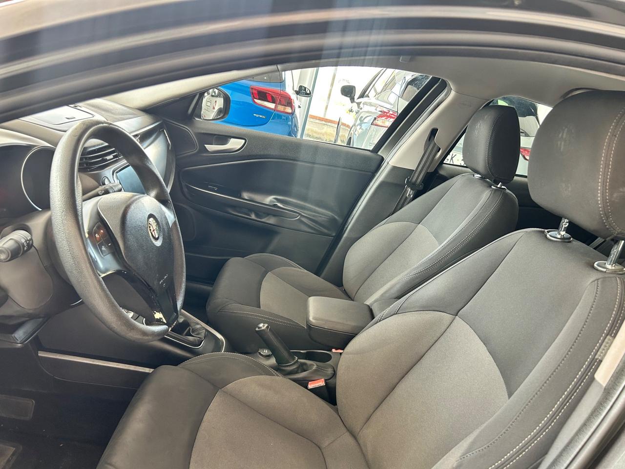 Alfa Romeo Giulietta 1.6 JTDm-2 Exclusive 2015