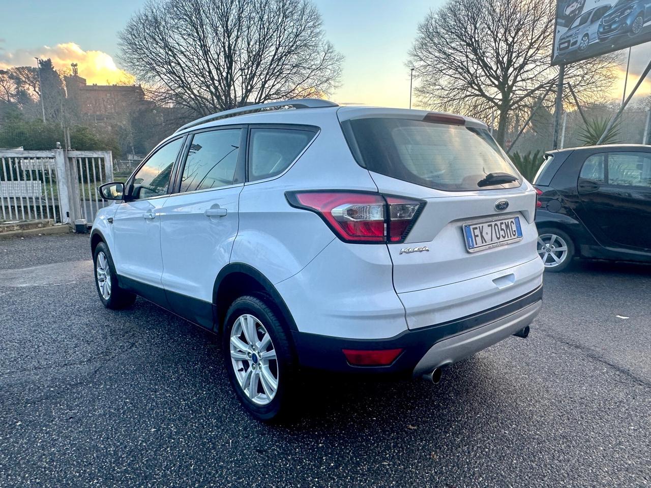 Ford Kuga 1.5 TDCI 120 CV S&S 2WD Titanium GARANZIA Permute e Rate