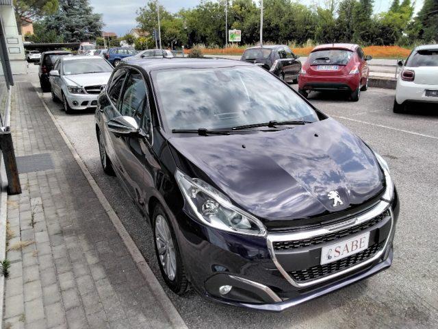 PEUGEOT 208 1° serie PureTech 82 Stop&Start 5 porte Allure