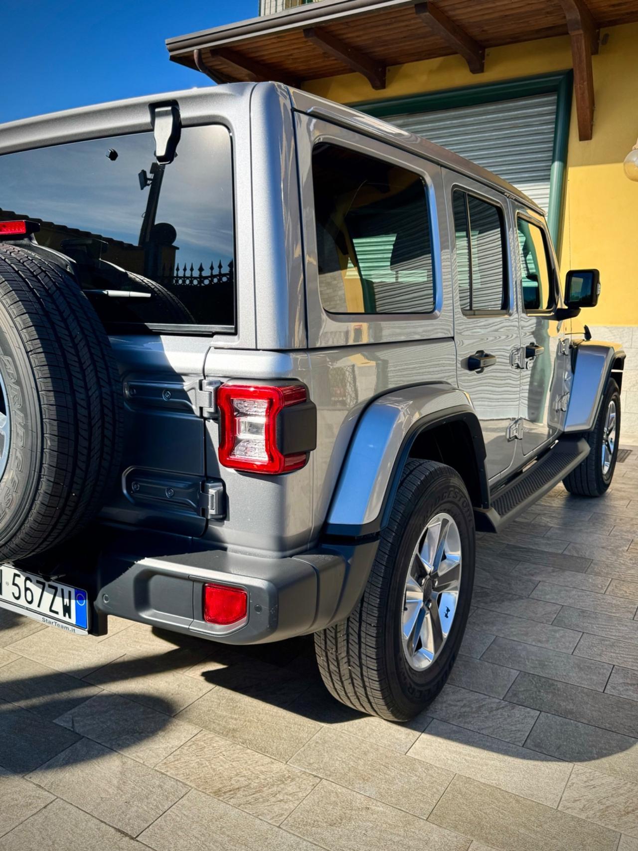 Jeep Wrangler 2.2 Mjt II Sahara