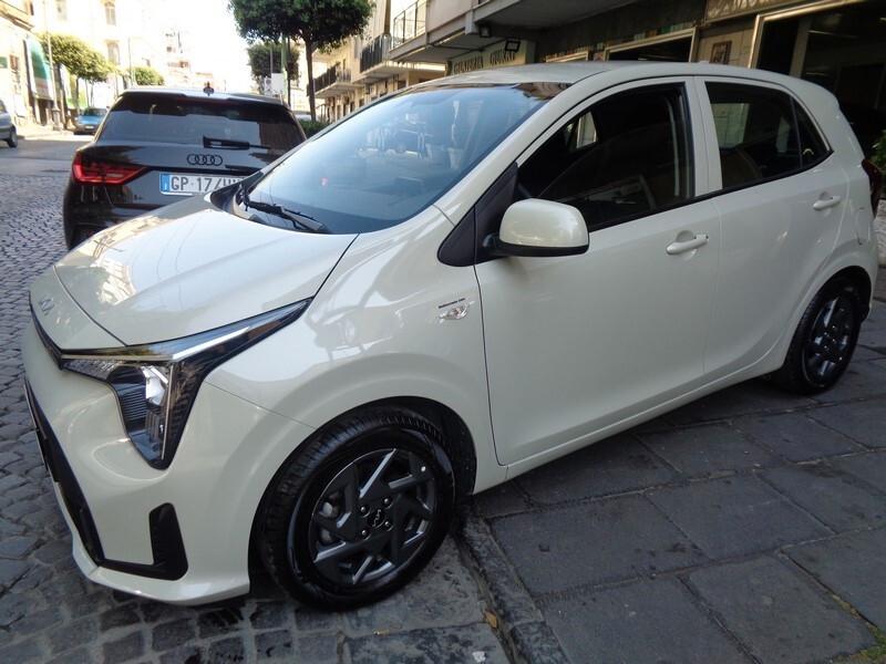 Kia Picanto 1.0 12V 5 porte Urban 6.400 KM 7 anni GARANZIA