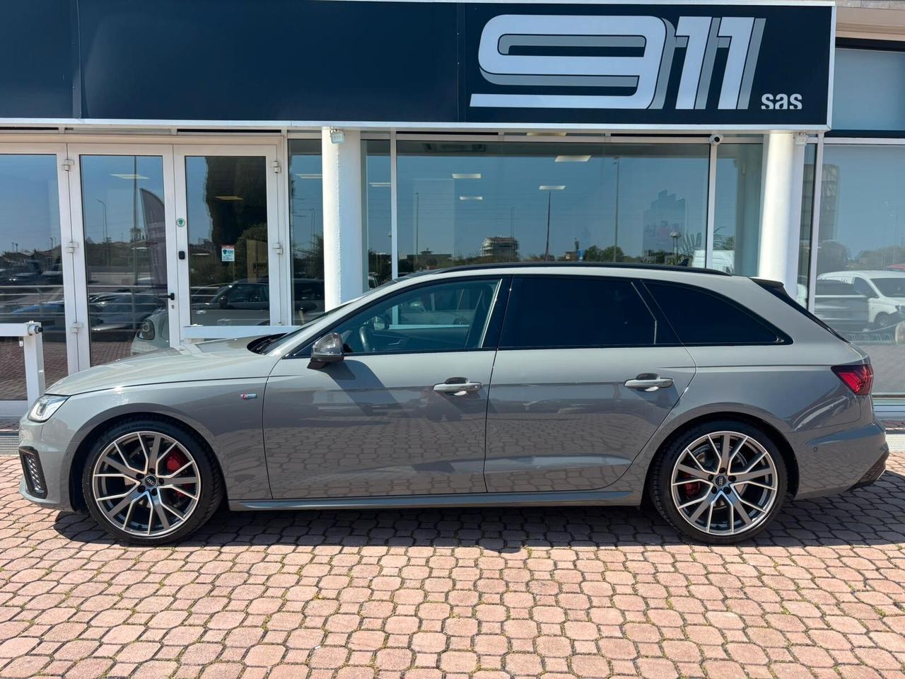 Audi A4 Avant 40 TDI quattro S tronic line edition