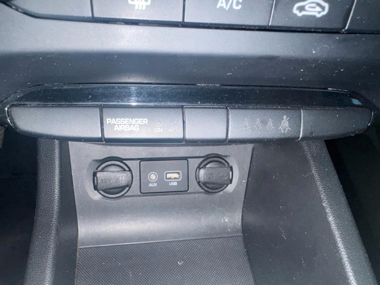 hyundai i20 1.4 crdi 90cv diesel 2016