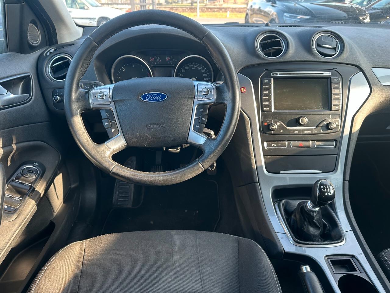 Ford Mondeo 2.0*TDCI*NAVI*LED*140CV*