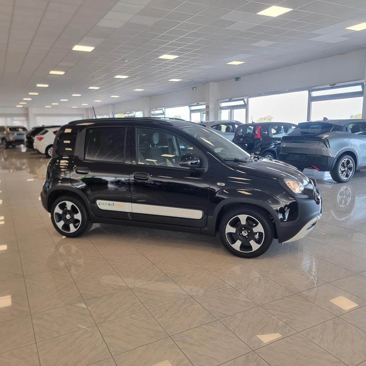 Fiat Panda Pandina 1.0 FireFly 65 CV Hybrid Cross