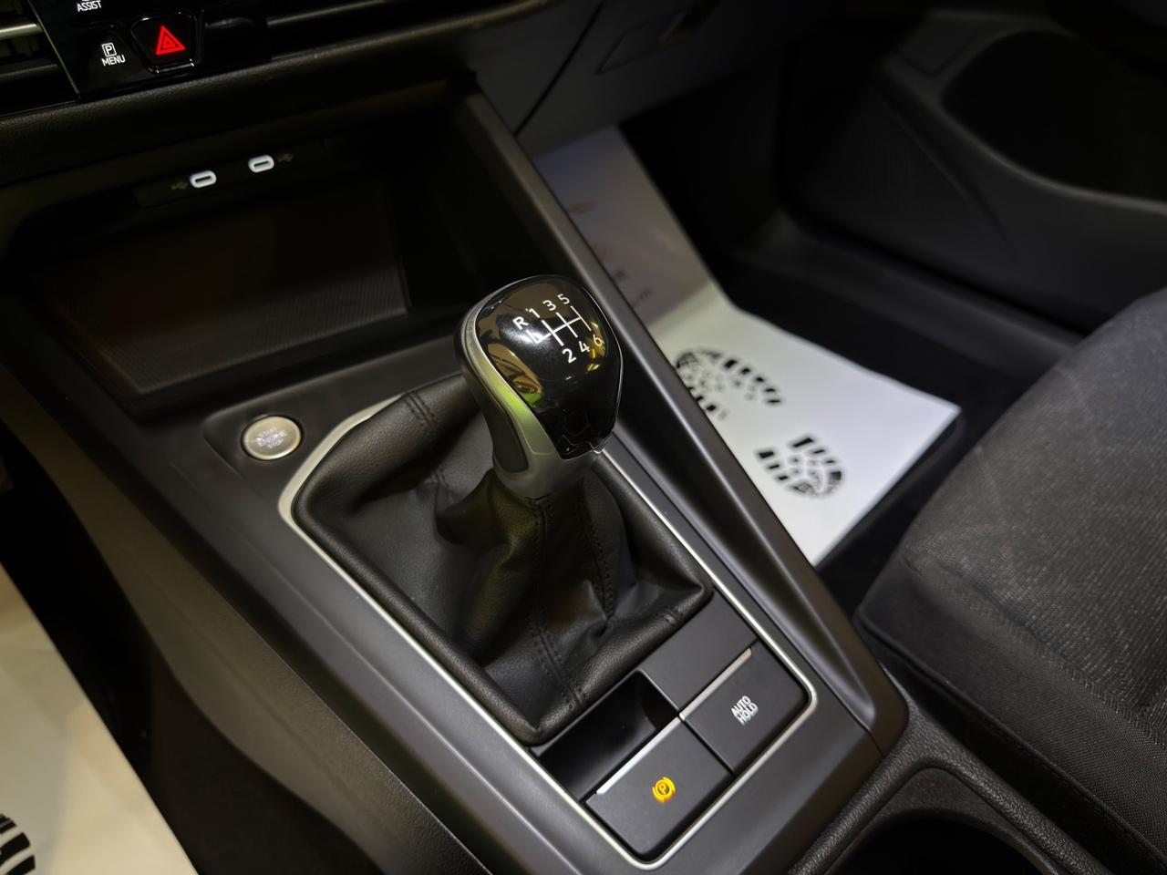 Volkswagen Golf 8, 2.0 TDI Style *OK NEOPATENTATI* IVA ESPOSTA