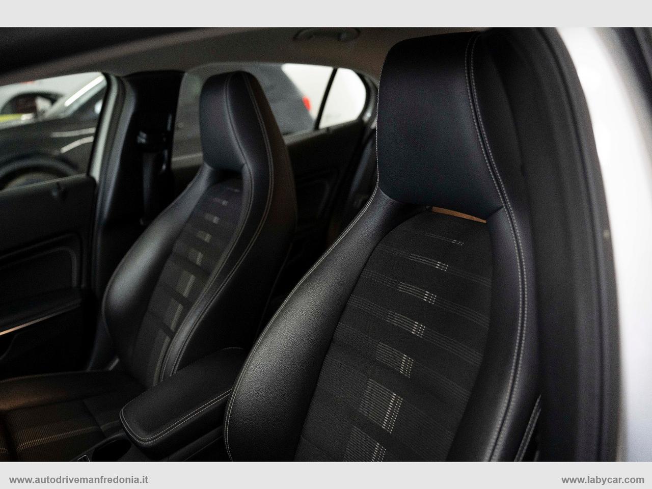 MERCEDES-BENZ GLA 220 CDI Automatic Premium