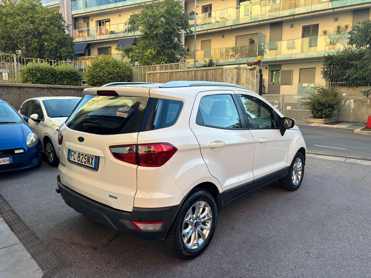 Ford EcoSport 1.0 EcoBoost 125 CV Titanium DISTRIBUZIONE NUOVA PREZZO REALE