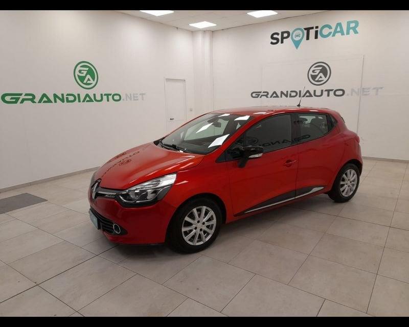 Renault Clio IV 2012 5p 1.2 Costume National 75cv