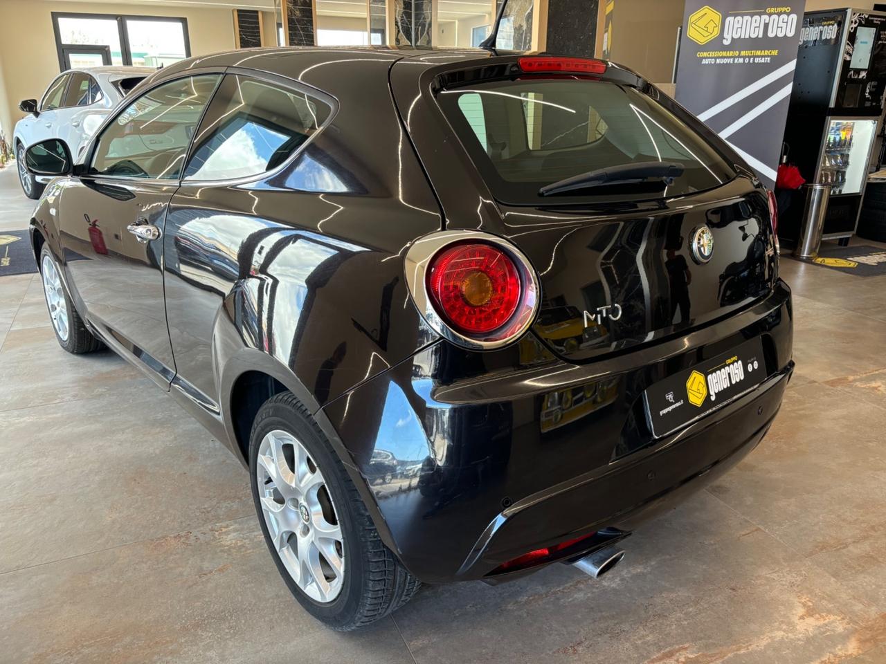 Alfa Romeo MiTo 1.6 JTDm 16V Distinctive 120 CV